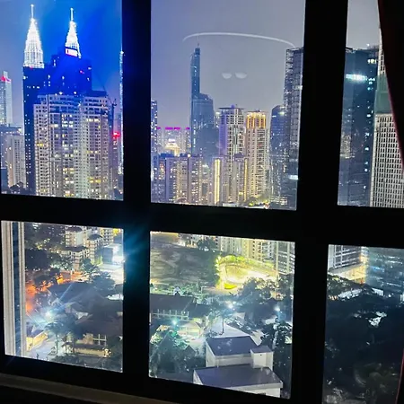 Agile Trx Luxury Suite Bukit Bintang Kuala Lumpur Exterior photo
